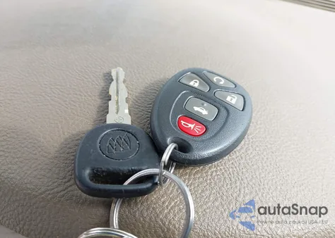 2006 Buick Lucerne Cxs z USA, uszkodzony, nr VIN 1G4HE57YX6U159926